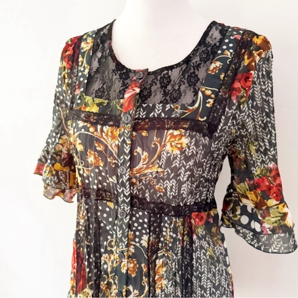 Vintage Women Y2K Floral Lace Bell Button Down Top Small Whimsigoth Fairy Grunge - Picture 2 of 7
